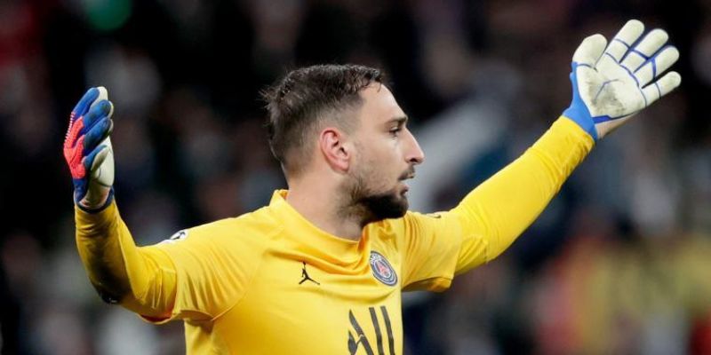 Donnarumma là thủ môn số 1 của PSG và tuyển Ý